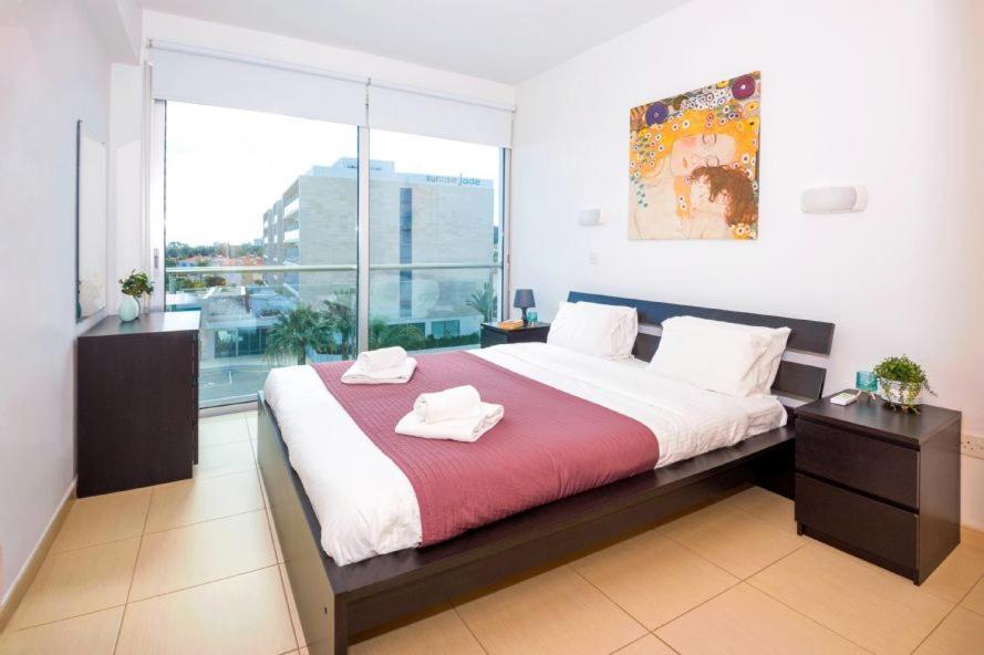 Laila - Coralli Beachfront Apartment Protaras Exterior photo